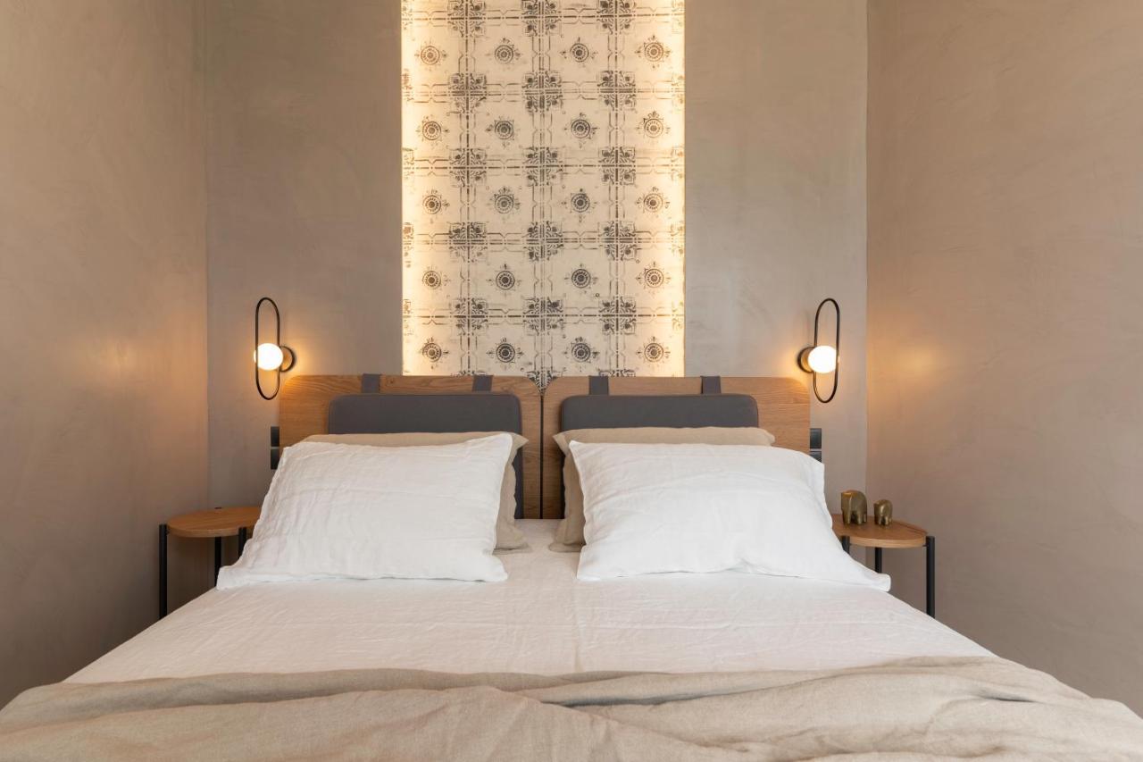 Acron Suites & Apartments Афины Экстерьер фото